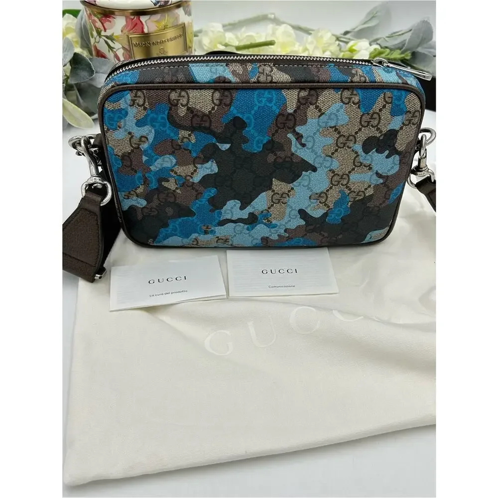 Men's Gucci crossbody bag in camouflage brown, marbled GG monogram made in Italy